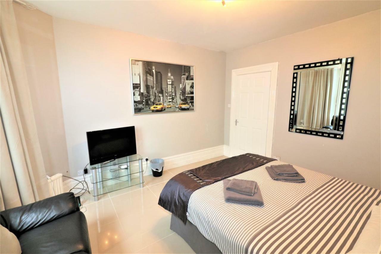בירקנהד Marley Mansion Apartments - Borough מראה חיצוני תמונה