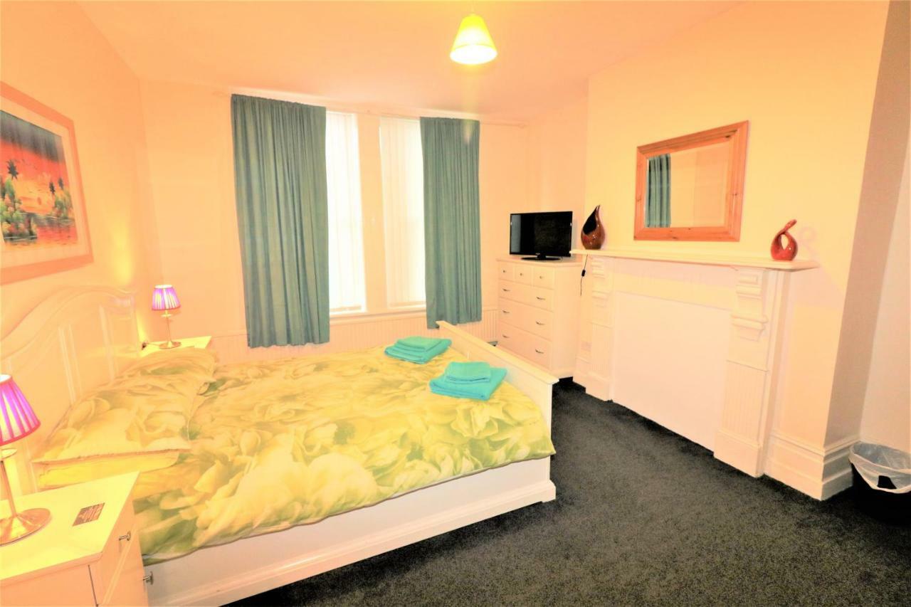 בירקנהד Marley Mansion Apartments - Borough מראה חיצוני תמונה