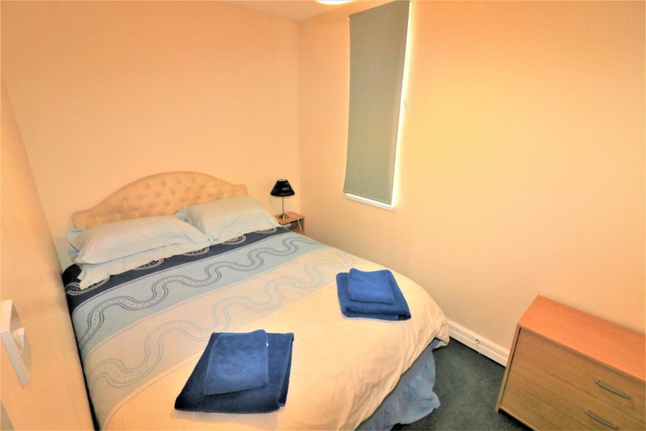 בירקנהד Marley Mansion Apartments - Borough מראה חיצוני תמונה